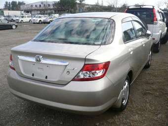 2003 Honda Fit Aria Pictures