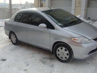 2003 Honda Fit Aria Photos