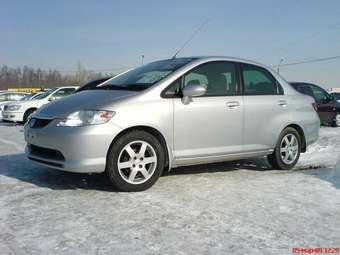 2003 Honda Fit Aria Photos