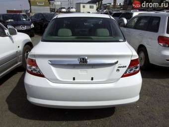 2003 Honda Fit Aria Pics