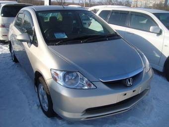 2003 Honda Fit Aria Wallpapers