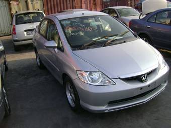 2003 Honda Fit Aria Wallpapers