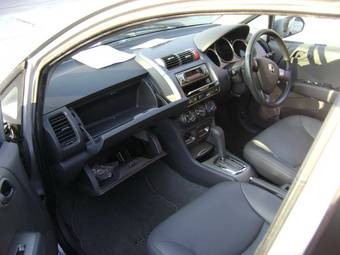 2003 Honda Fit Aria Images