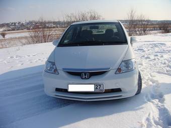2003 Honda Fit Aria Images