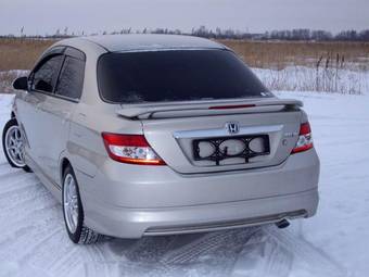 2003 Honda Fit Aria Photos