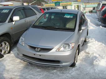 2003 Honda Fit Aria Photos