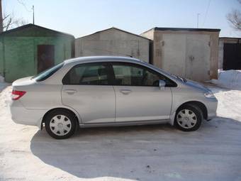 2003 Honda Fit Aria Pictures