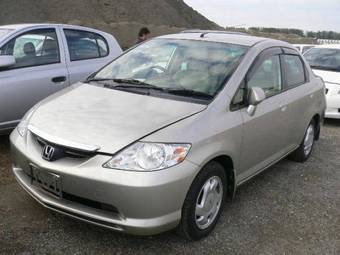 2003 Honda Fit Aria Photos
