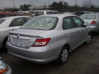 2003 Honda Fit Aria Images