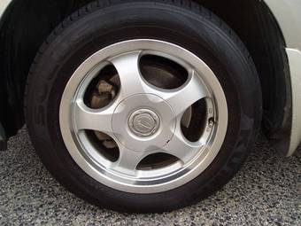 2003 Honda Fit Aria Pics