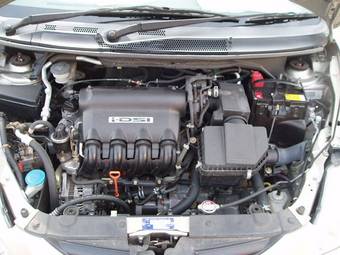 2003 Honda Fit Aria Pictures