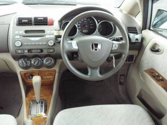 2003 Honda Fit Aria Photos