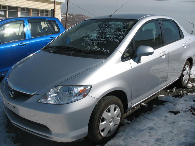 Honda Fit Aria 2003 салон