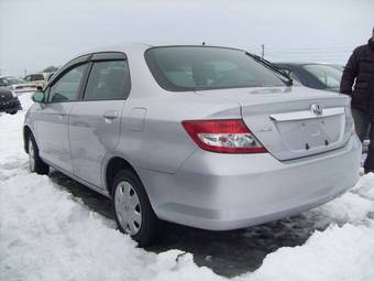 2003 Honda Fit Aria Photos