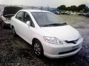 2003 Honda Fit Aria Pictures