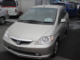 2003 Honda Fit Aria Photos