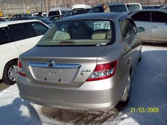 2003 Honda Fit Aria Pictures