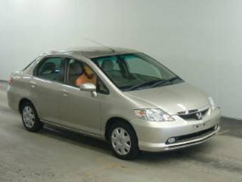 2003 Honda Fit Aria Pictures