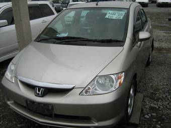 2003 Honda Fit Aria Pictures