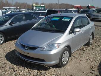 2003 Honda Fit Aria Photos