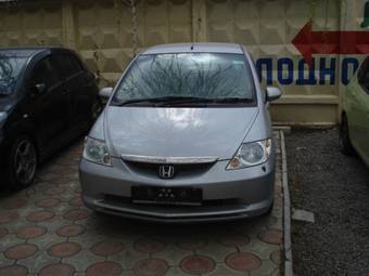 2003 Honda Fit Aria Pictures