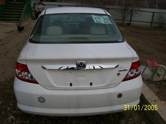 2003 Honda Fit Aria Pictures