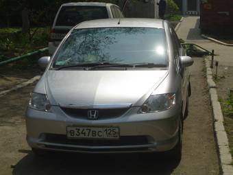 2003 Honda Fit Aria Pictures