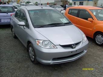 2003 Honda Fit Aria Pictures