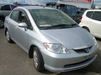 2003 Honda Fit Aria Images
