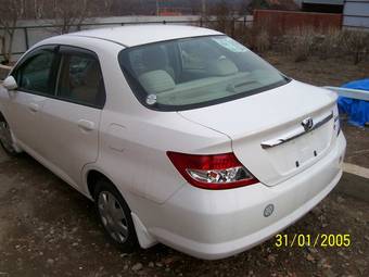 2003 Honda Fit Aria Photos