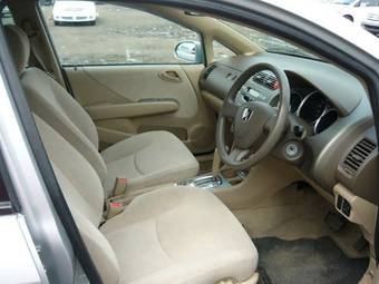 2003 Honda Fit Aria Photos