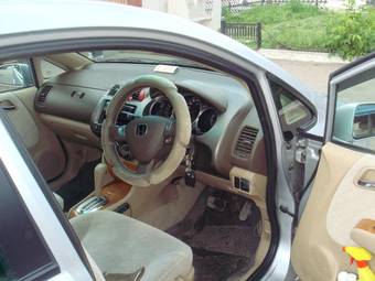 2003 Honda Fit Aria Photos