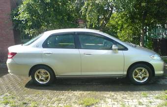 2003 Honda Fit Aria Photos
