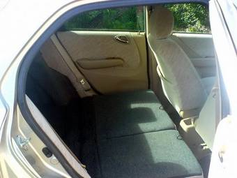 2003 Honda Fit Aria Images