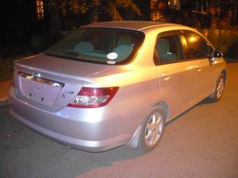 2003 Honda Fit Aria Photos