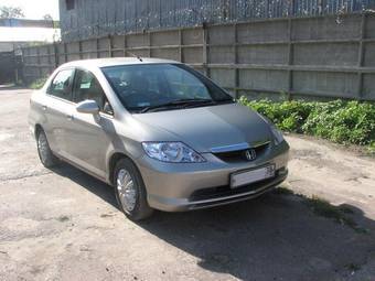 2003 Honda Fit Aria Pictures