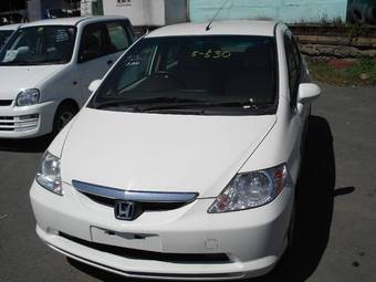 2003 Honda Fit Aria Photos