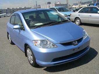 2003 Honda Fit Aria Photos