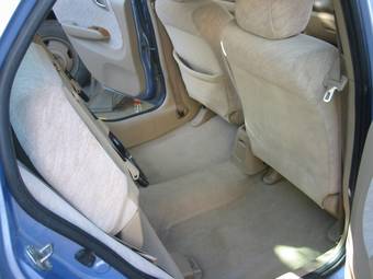 2003 Honda Fit Aria Pictures