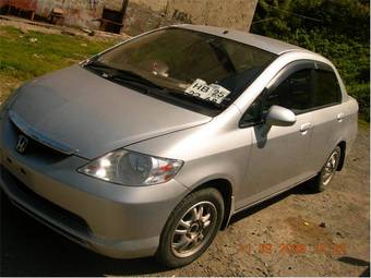 2003 Honda Fit Aria Photos