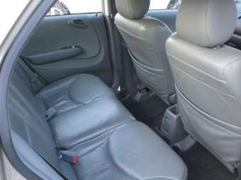 2004 Honda Fit Aria Photos