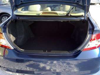 2004 Honda Fit Aria Images