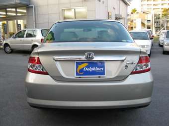2004 Honda Fit Aria Pics