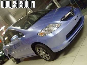 2004 Honda Fit Aria Pictures