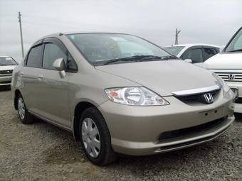 2004 Honda Fit Aria Pics