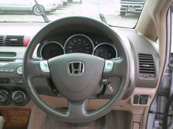 2005 Honda Fit Aria Pictures