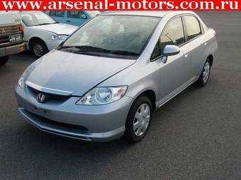 2005 Honda Fit Aria Photos