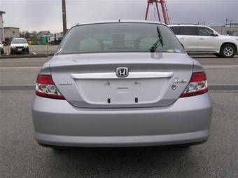 2005 Honda Fit Aria Pictures