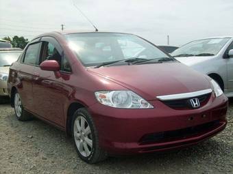 2005 Honda Fit Aria Pictures