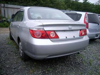 2005 Honda Fit Aria Pics